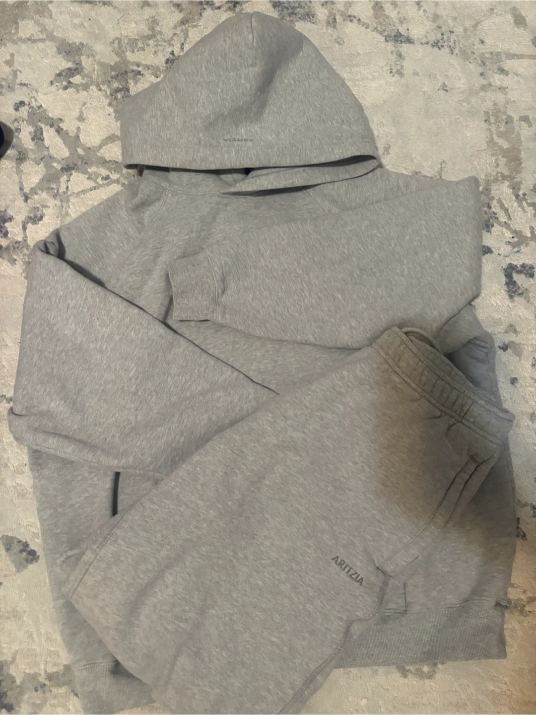 ARITZIA Sweatfleece Cozy Fleece Hoodie and Pants Set