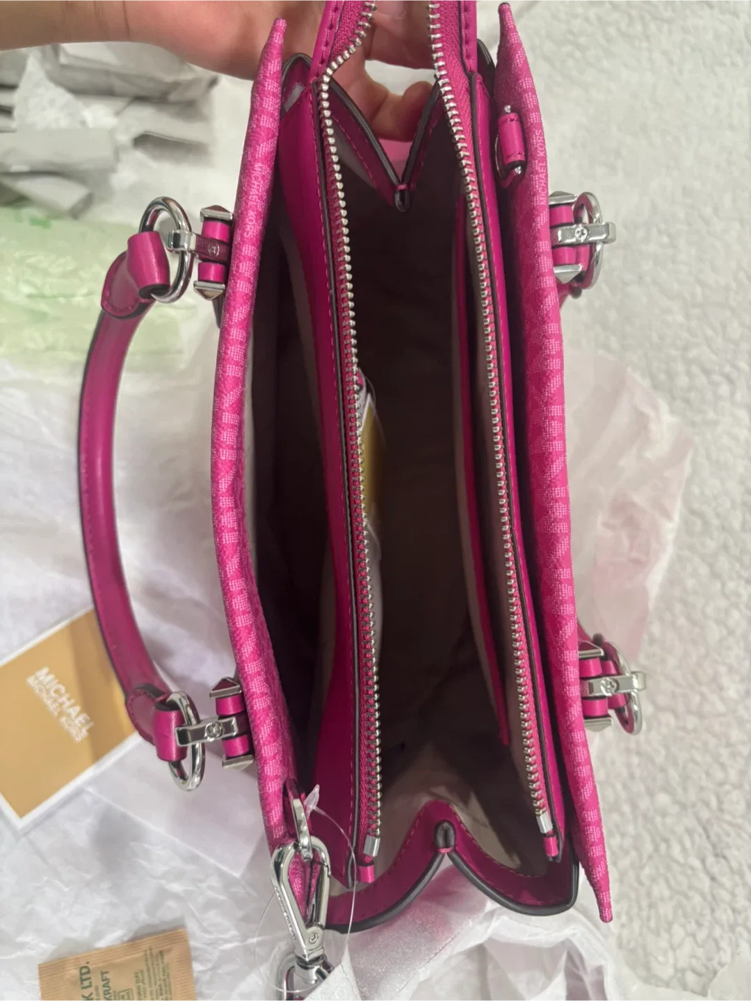 Michael Kors Marilyn Medium Signature Logo Satchel - Pink - photo 5