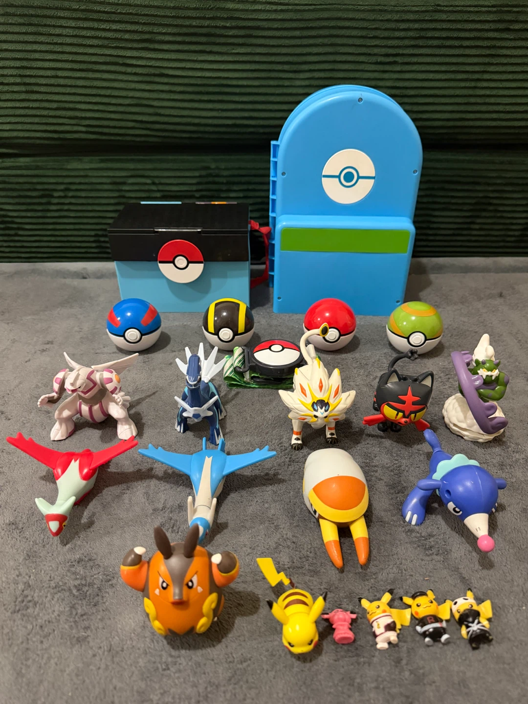 Pokemon Battle Figure Set with Playsets and Accessories - photo 5