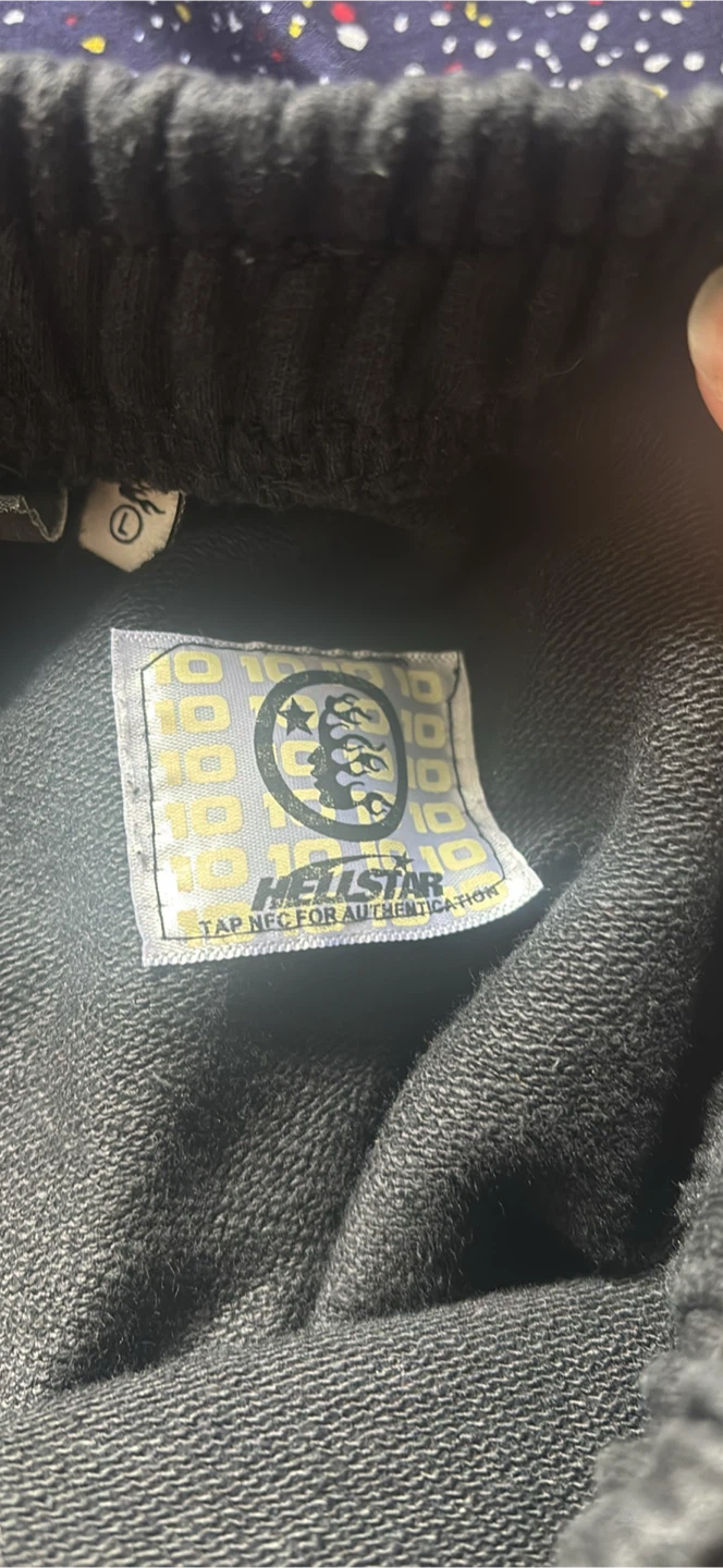 Hellstar shorts size large - photo 5