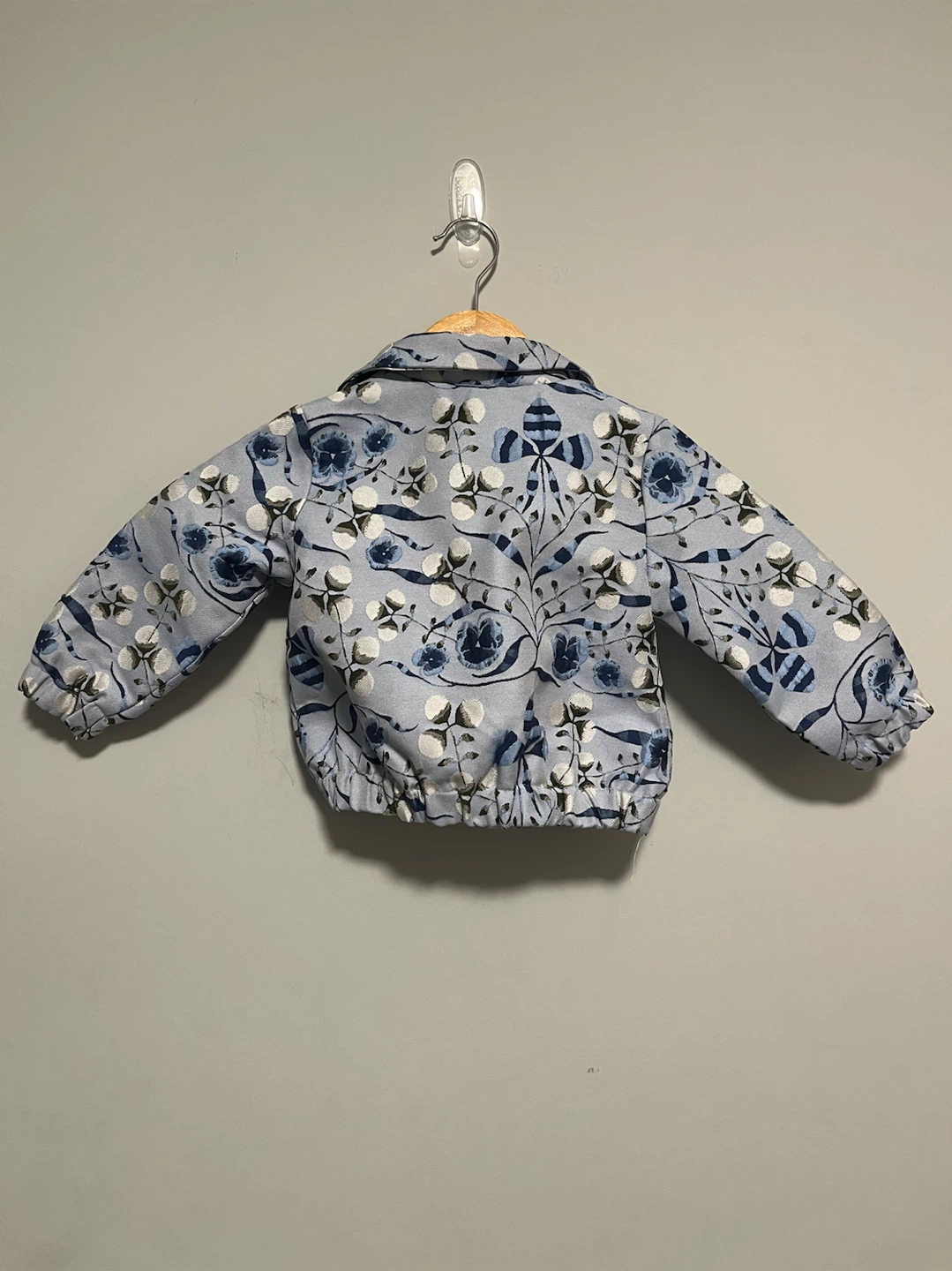 H&M Floral Bomber Jacket - photo 3