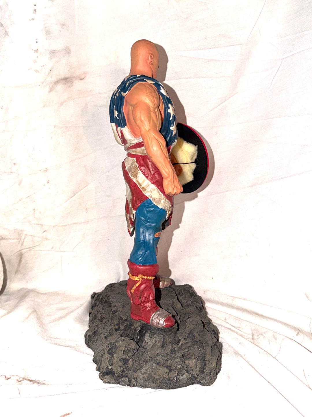 Alex Ross Captain America Limited Edition Collectible Statue - photo 3