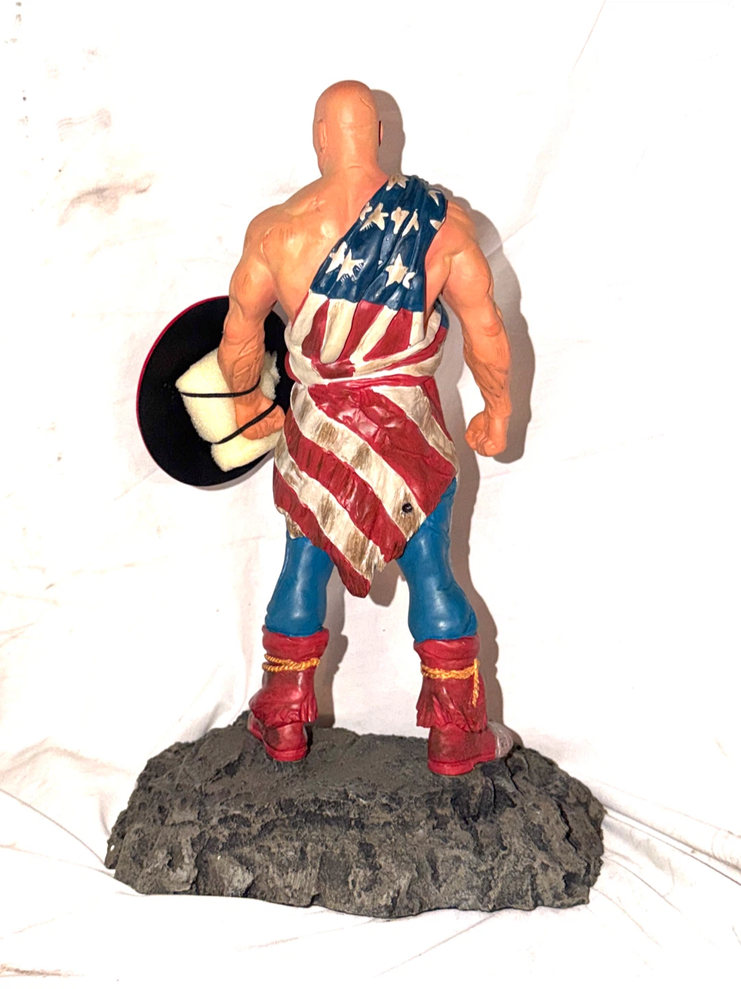 Alex Ross Captain America Limited Edition Collectible Statue - photo 4