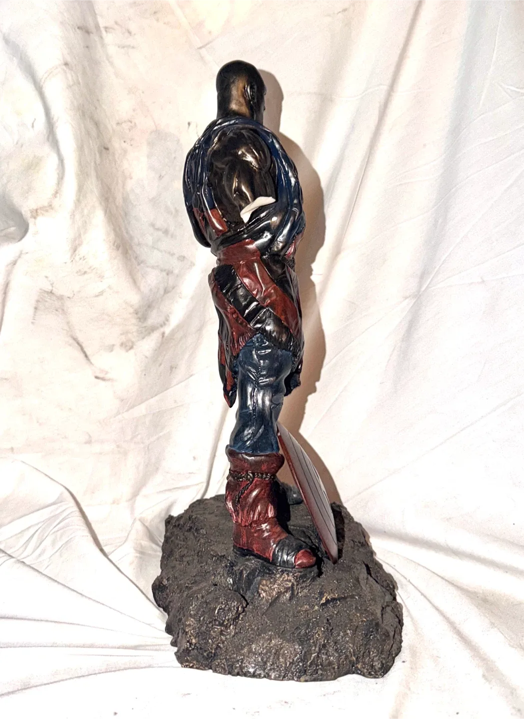 Captain America Bronze Variant Collectible Statue - DAMAGED - photo 3