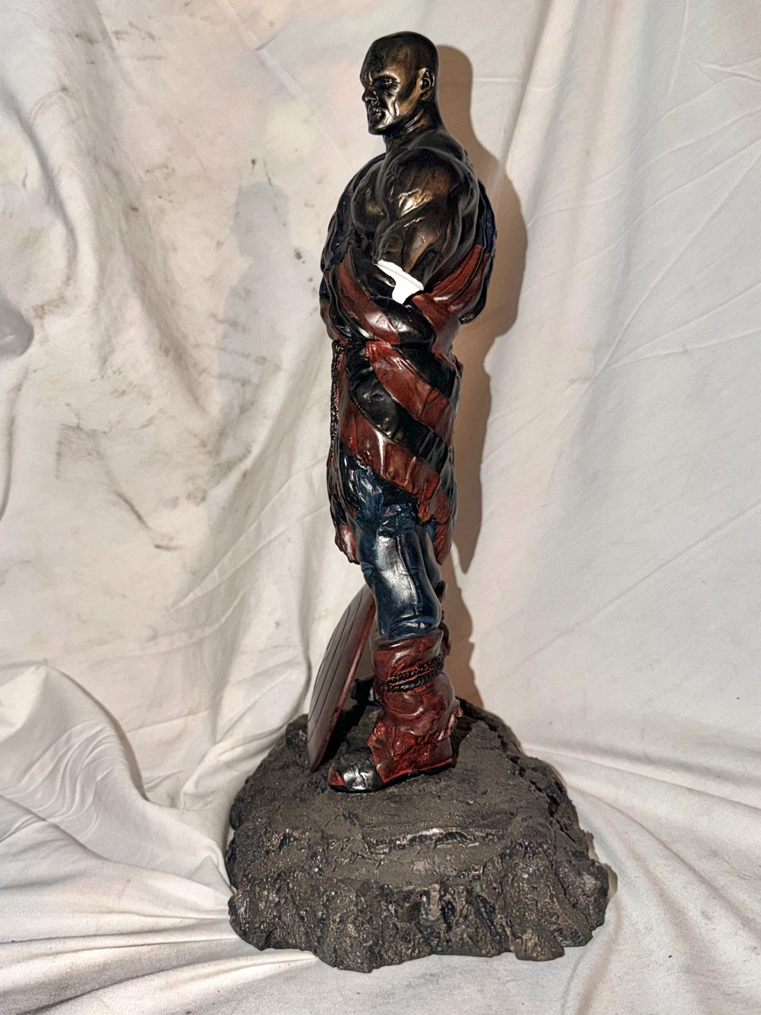 Captain America Bronze Variant Collectible Statue - DAMAGED - photo 5