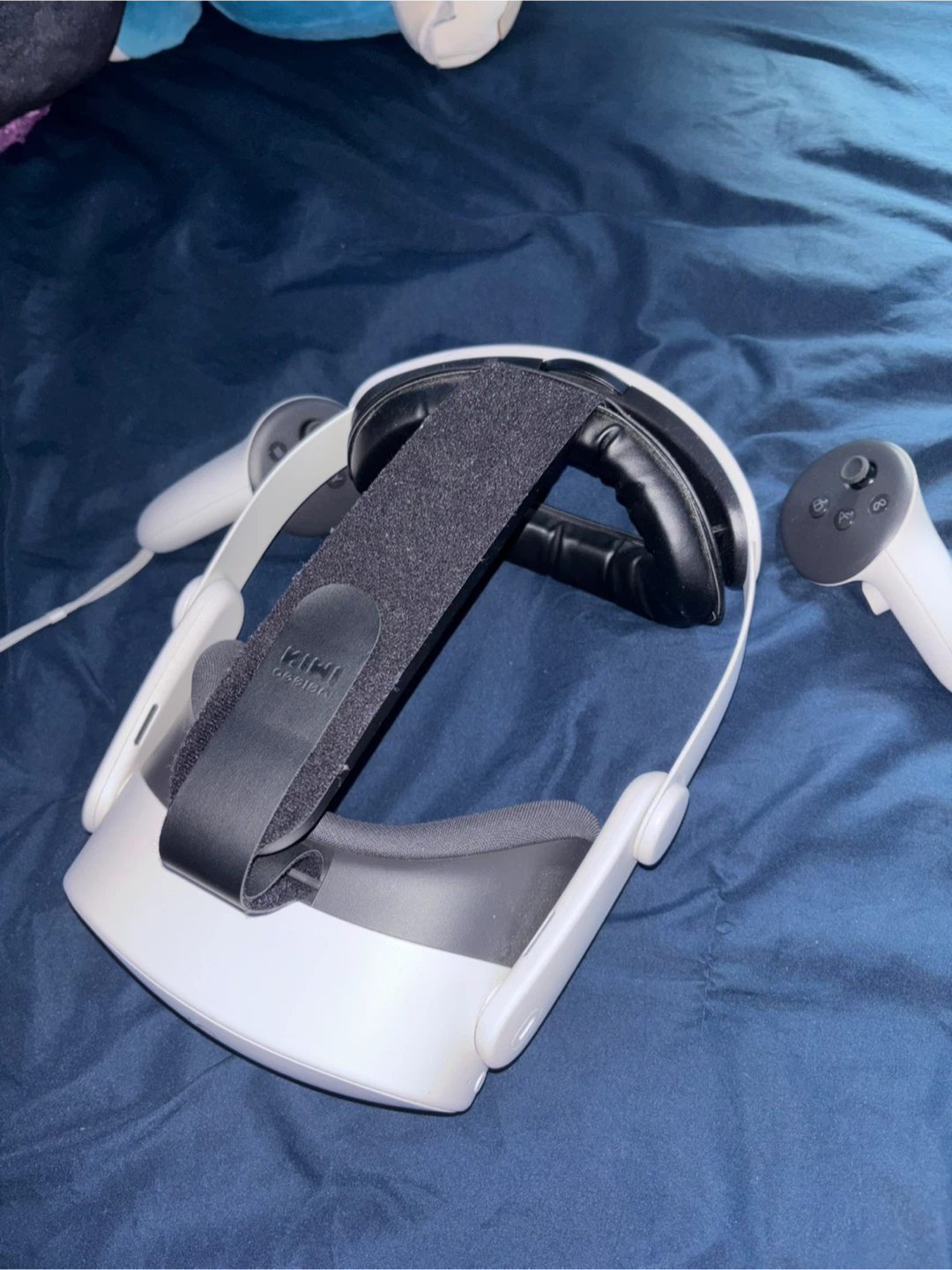 Meta Quest 3S VR Headset with Controllers - 128GB - photo 4