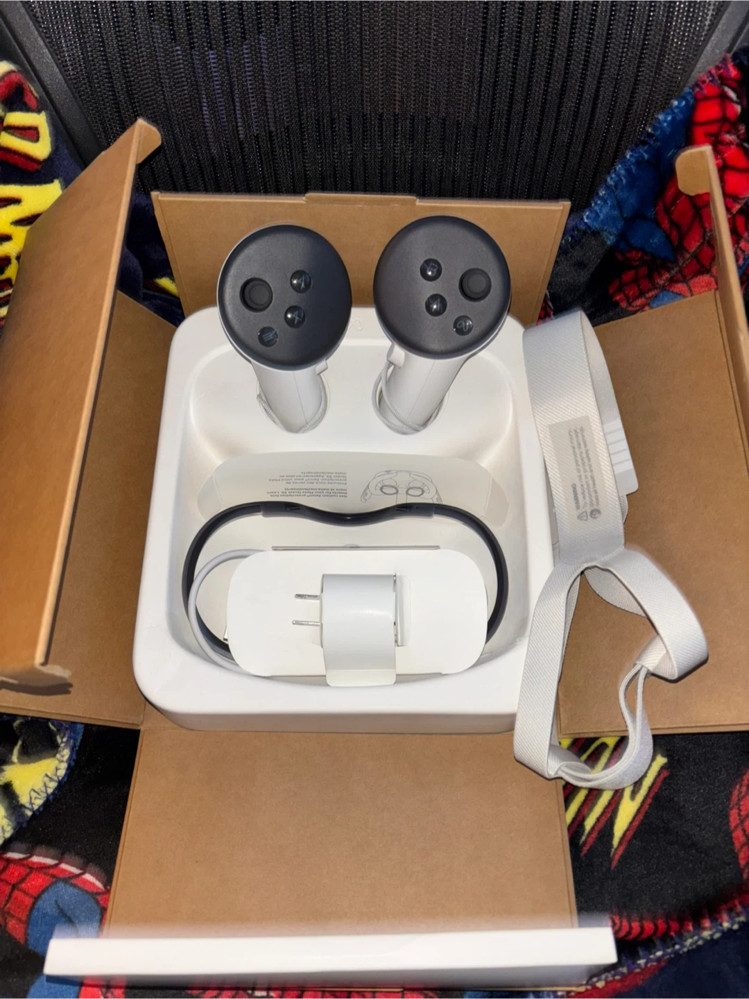 Meta Quest 3S VR Headset with Controllers - 128GB - photo 5