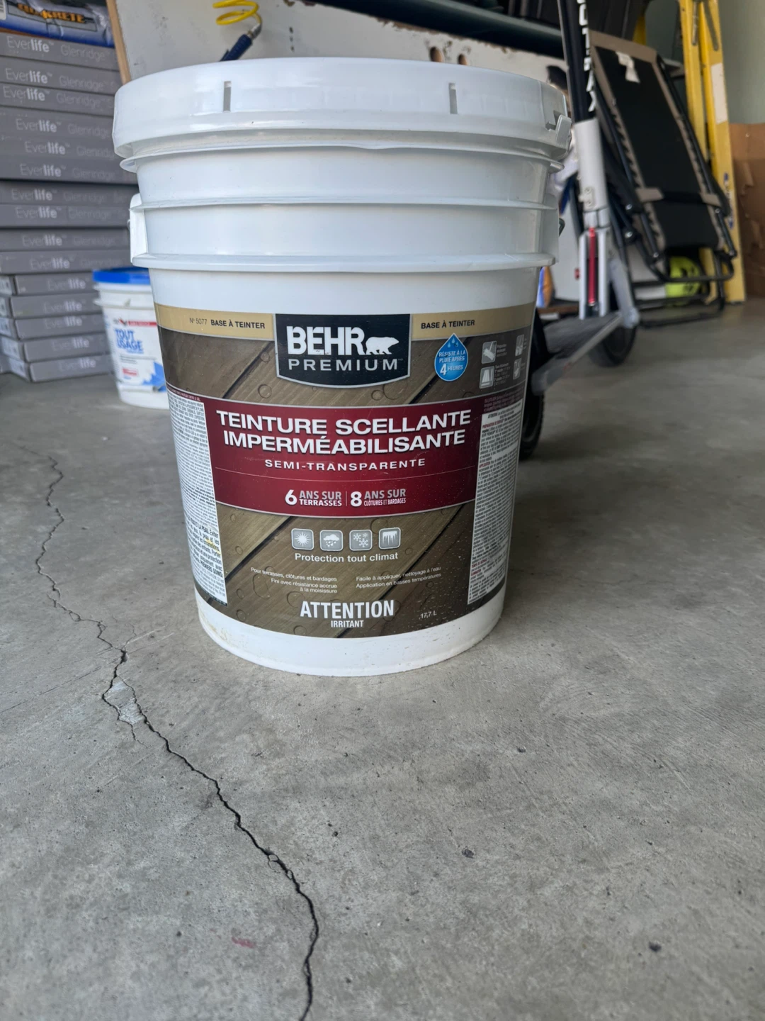 Behr Premium Semi-Transparent Waterproofing Stain and Sealer - photo 2