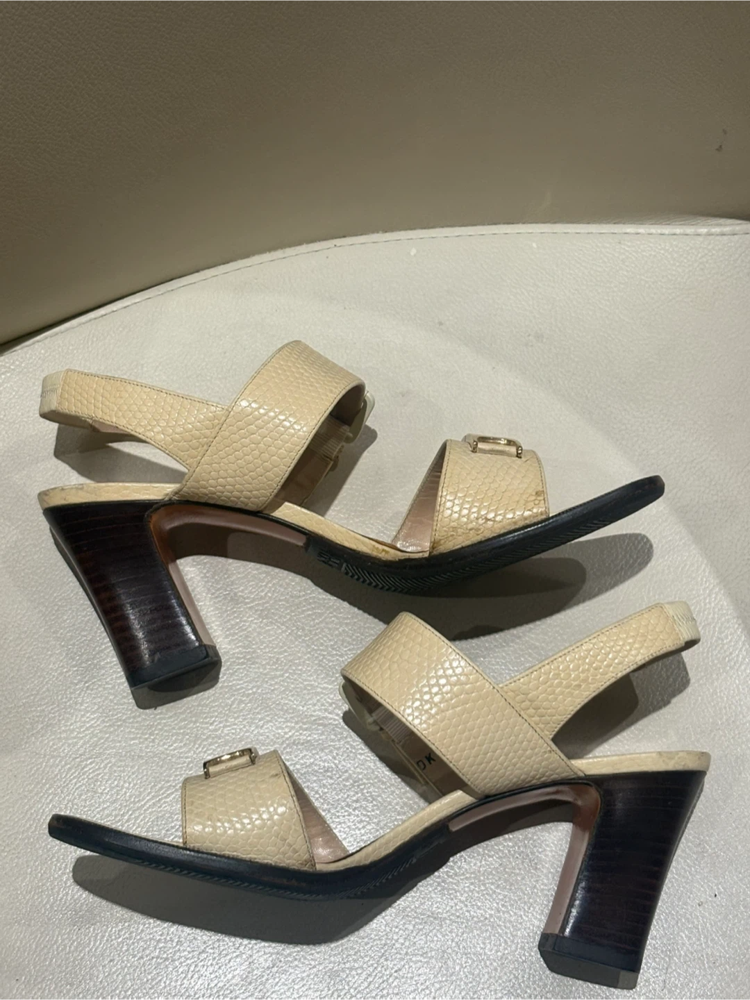 Salvatore Ferragamo Gancini Lizard-Embossed Slingback Sandals - photo 4
