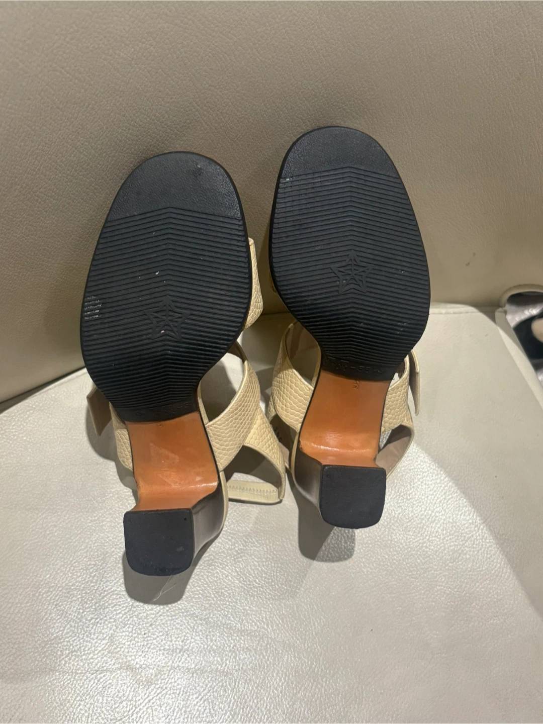 Salvatore Ferragamo Gancini Lizard-Embossed Slingback Sandals - photo 5