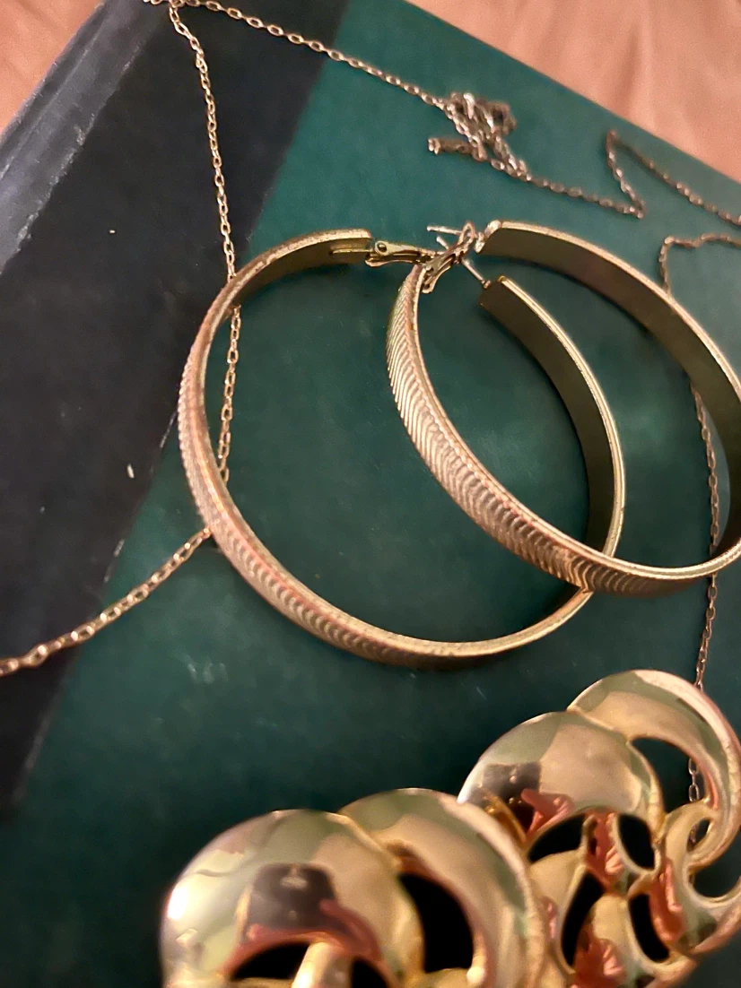 Necklace & Earrings - photo 2