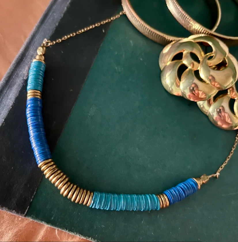 Necklace & Earrings - photo 3