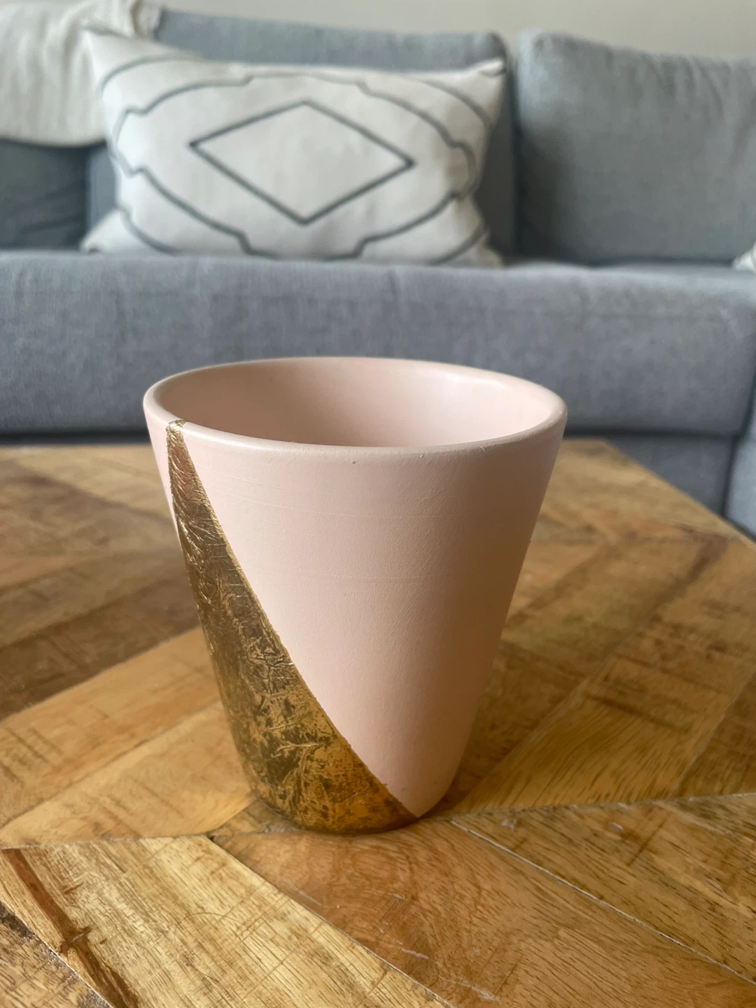 Pink and Gold Decorative Planter Pot - photo 2