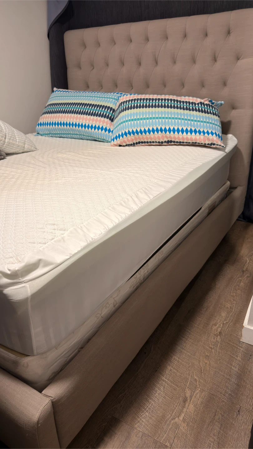 Queen Bed - photo 2