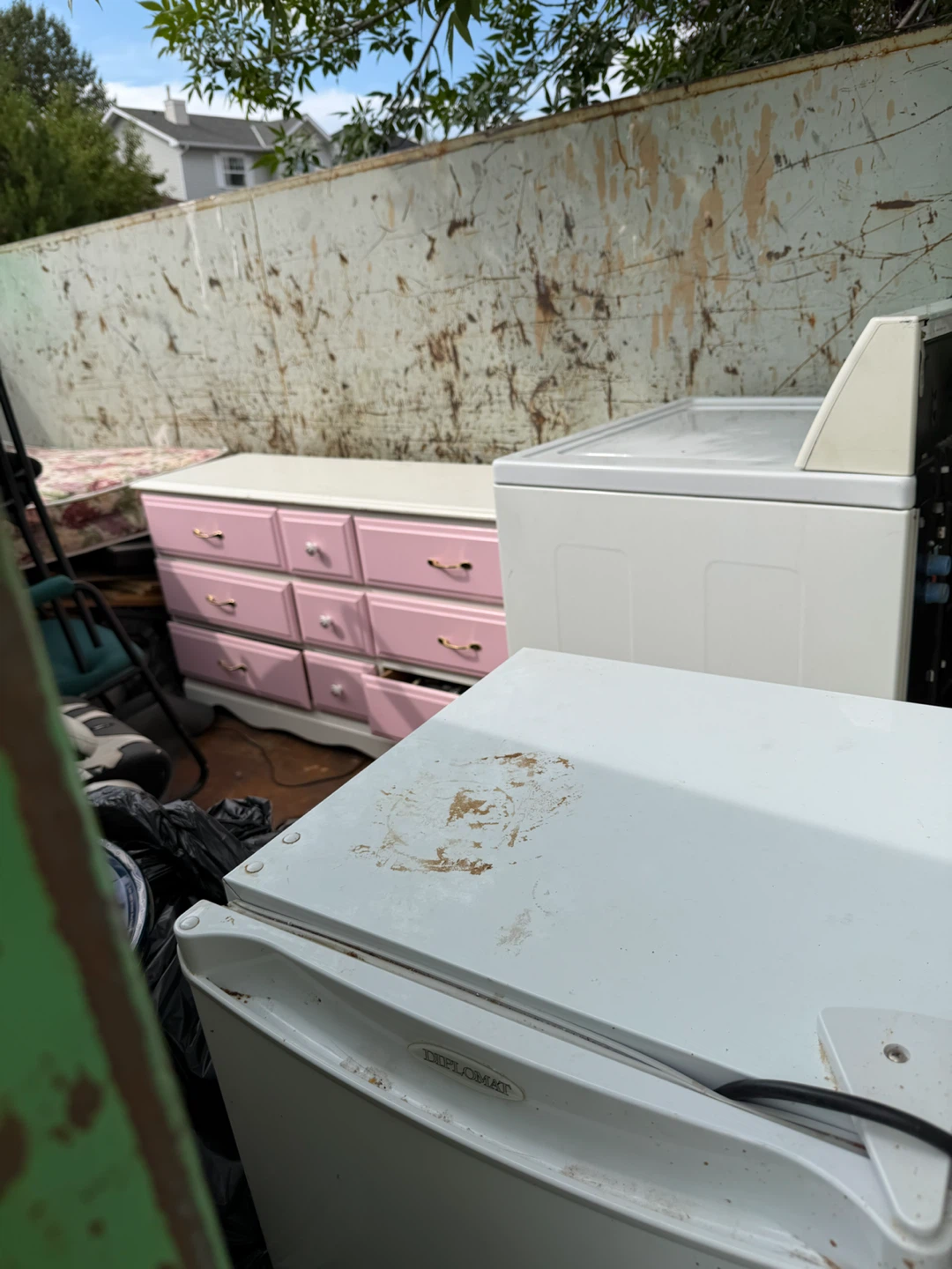 Multiple stuff to be dump on Tuesday, August 25.