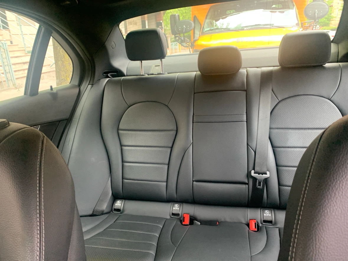Mercedes Benz c300 - photo 2