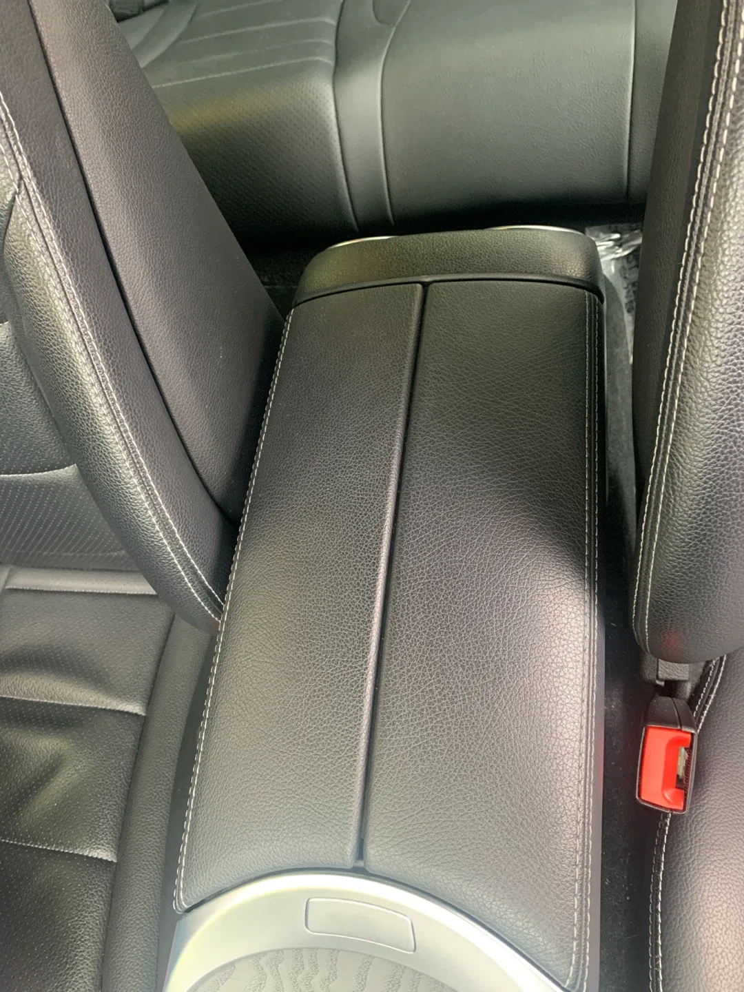 Mercedes Benz c300 - photo 3