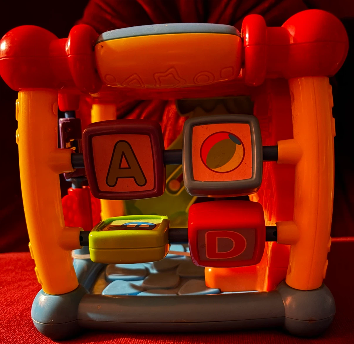 VTech Busy Learners Activity Cube - photo 4