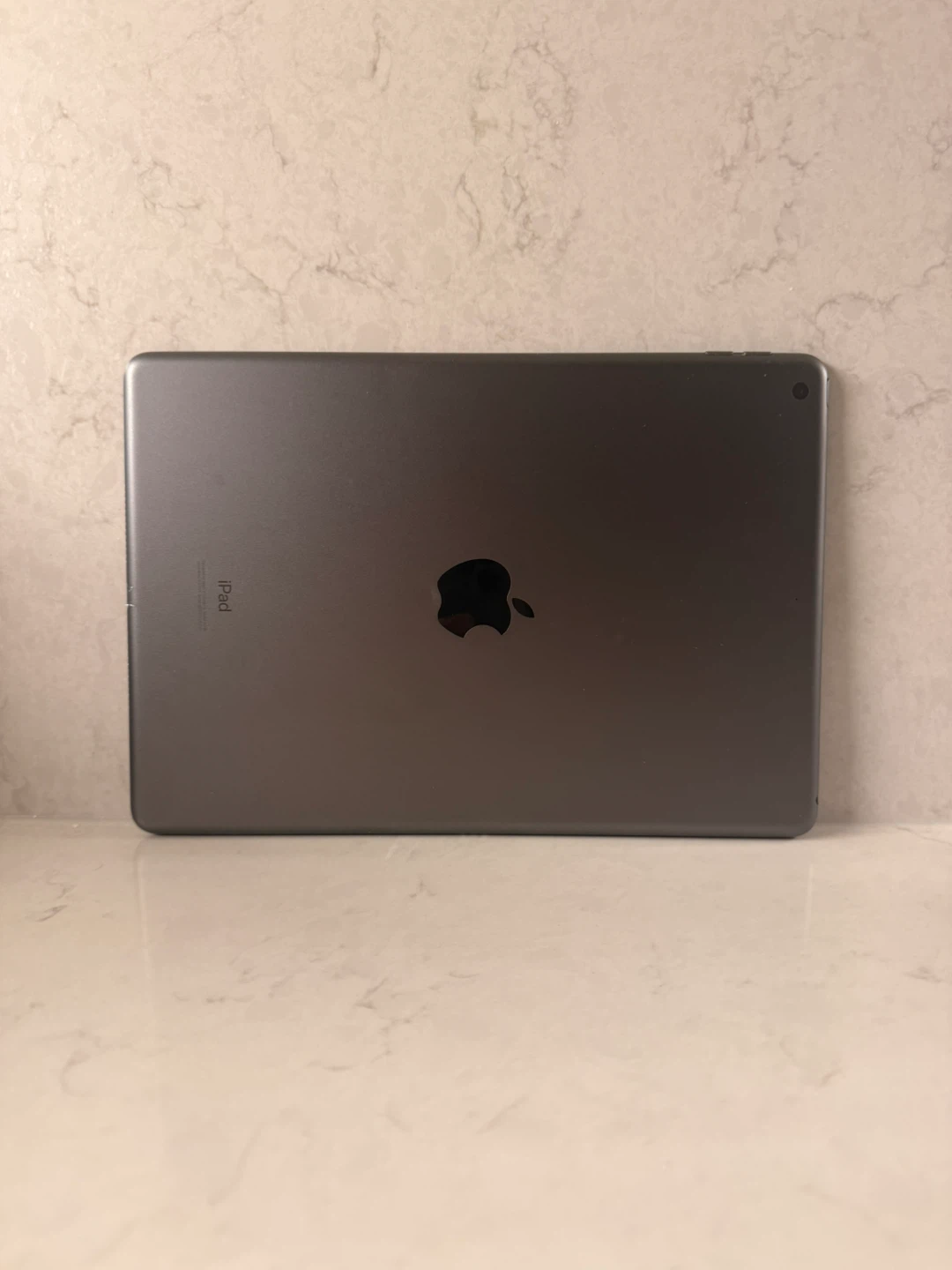 Apple iPad (7th Generation) Wi-Fi - 32GB - photo 2