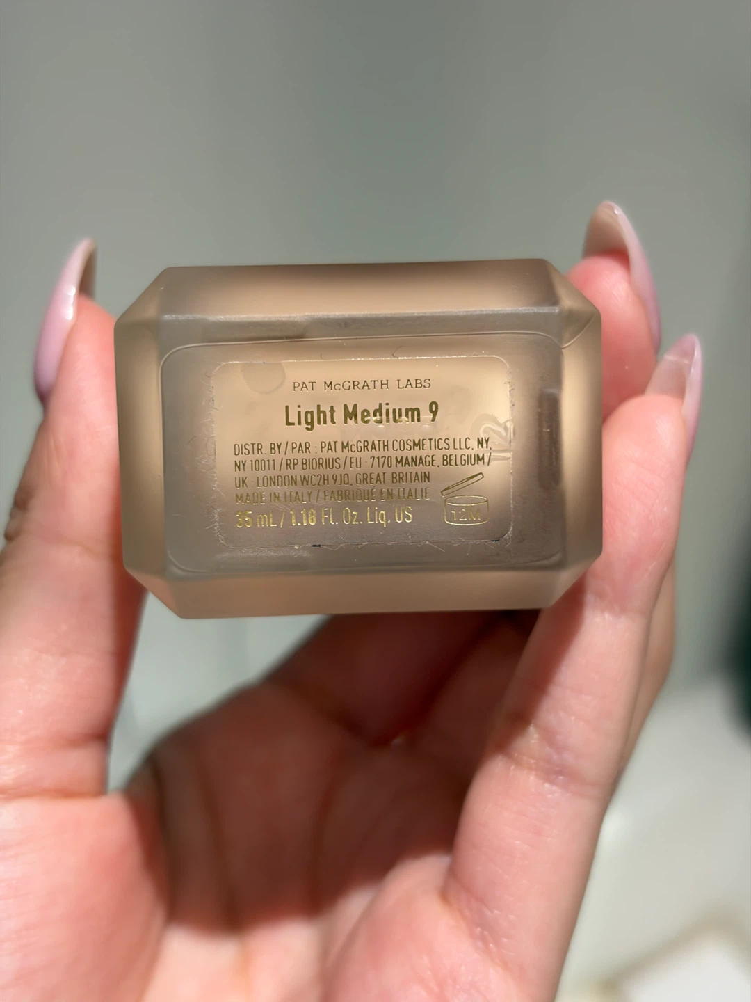 Pat McGrath Labs Foundation Light Medium 9 - photo 5
