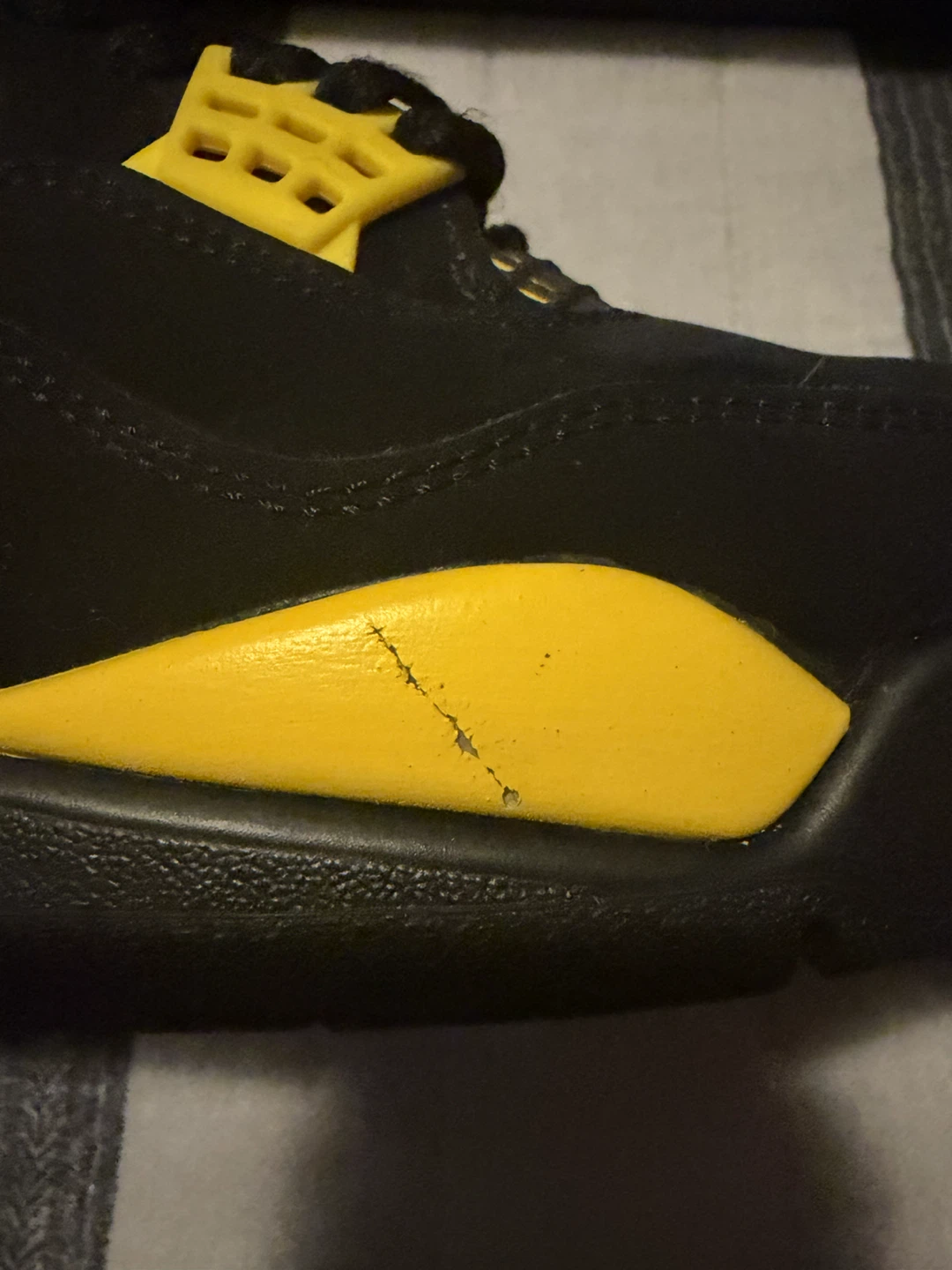 Jordan 4 thunders - photo 2