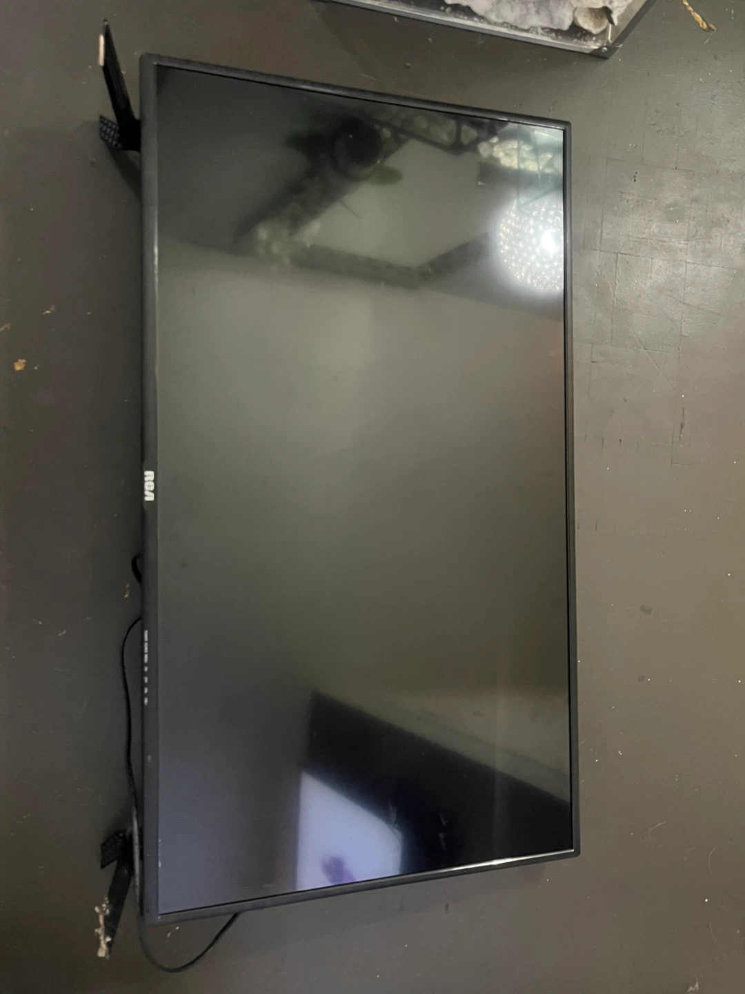 RCA 40 inch Full HD LED TV