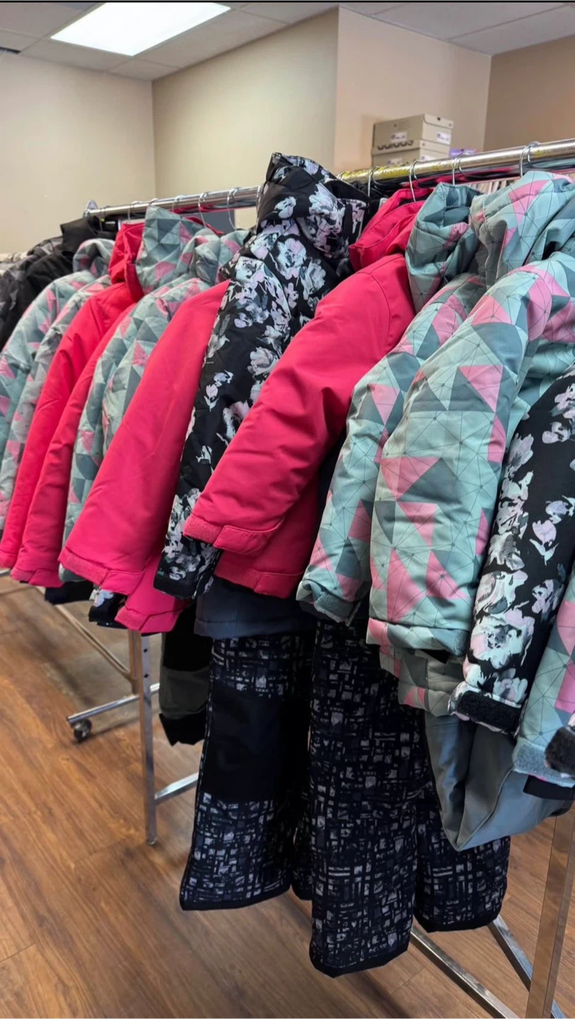 XMTN snow suits