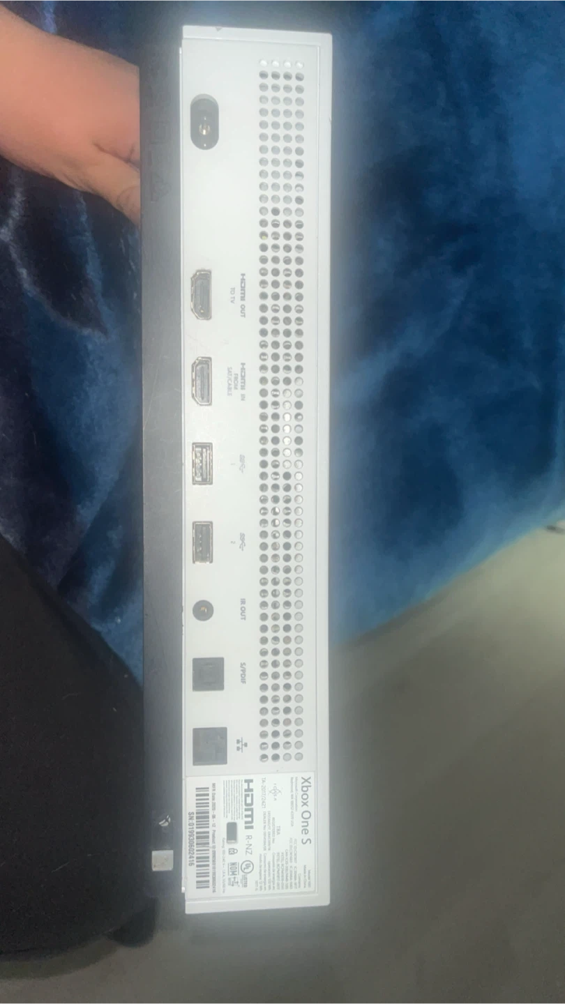 Xbox One S Console - photo 3