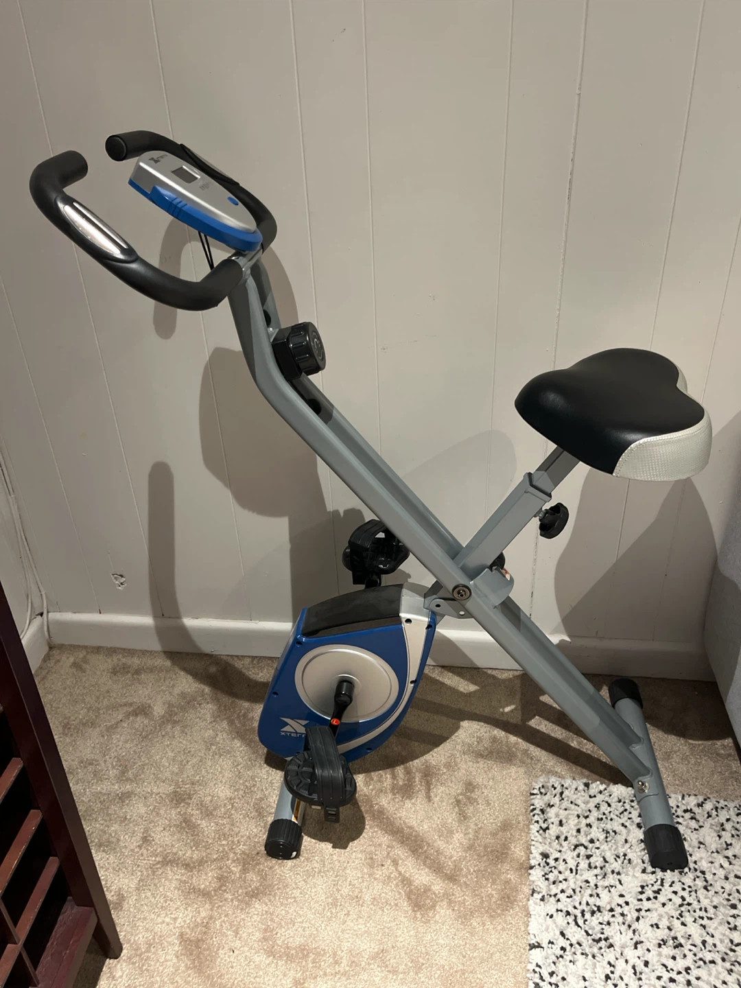 XTERRA Folding Exercise Bike