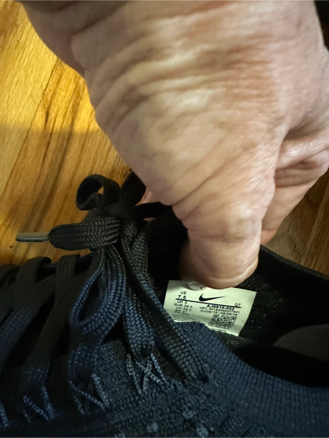 Nike Air VaporMax Flyknit 3 Black Size 7.5 - photo 3