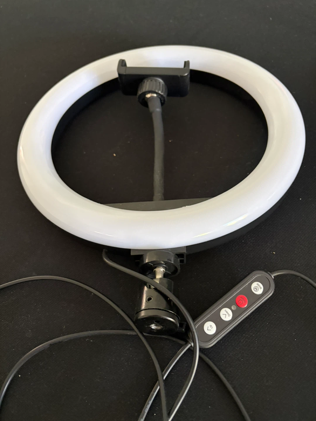 LED Ring Light with Phone Holder x2 - photo 2