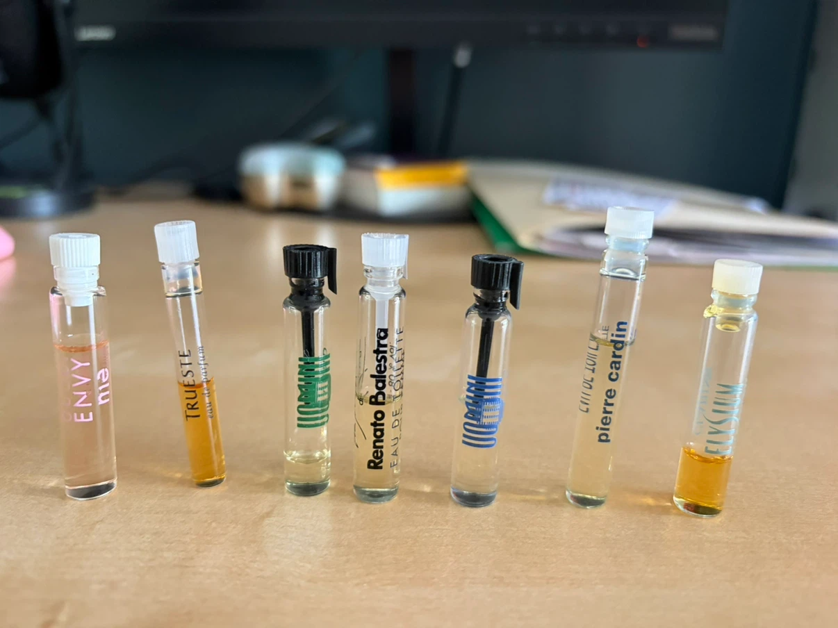 Assorted Perfume Samples Collection