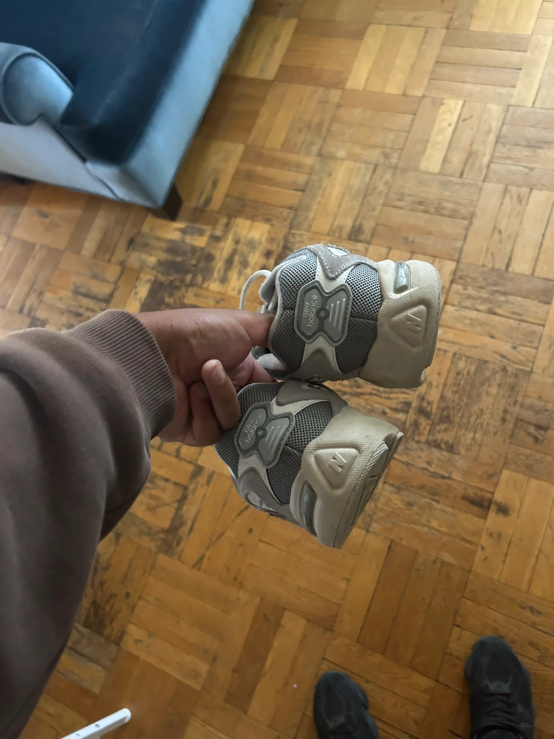 New Balance 725