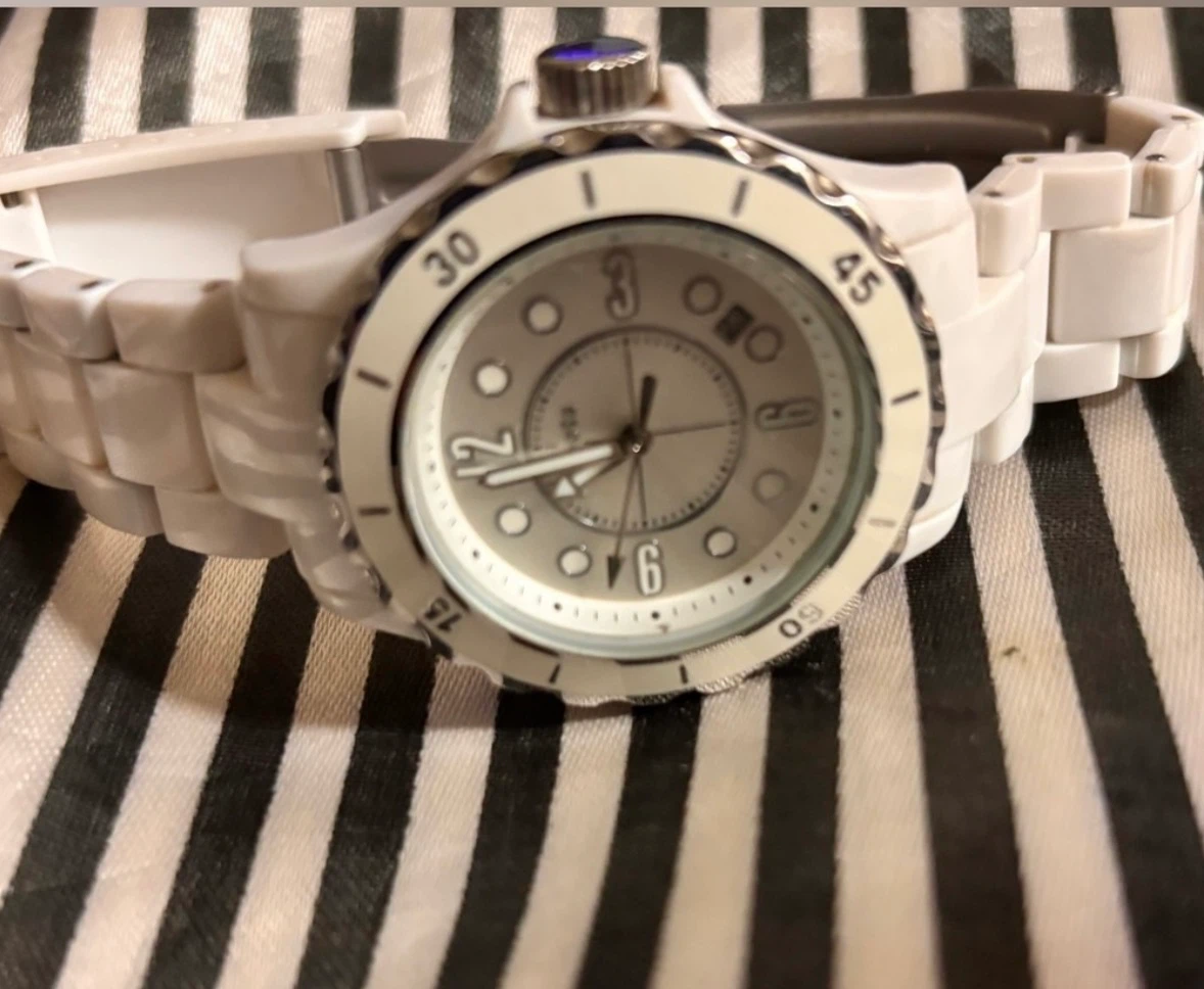Roots Circa  White Ceramic Watch - photo 3