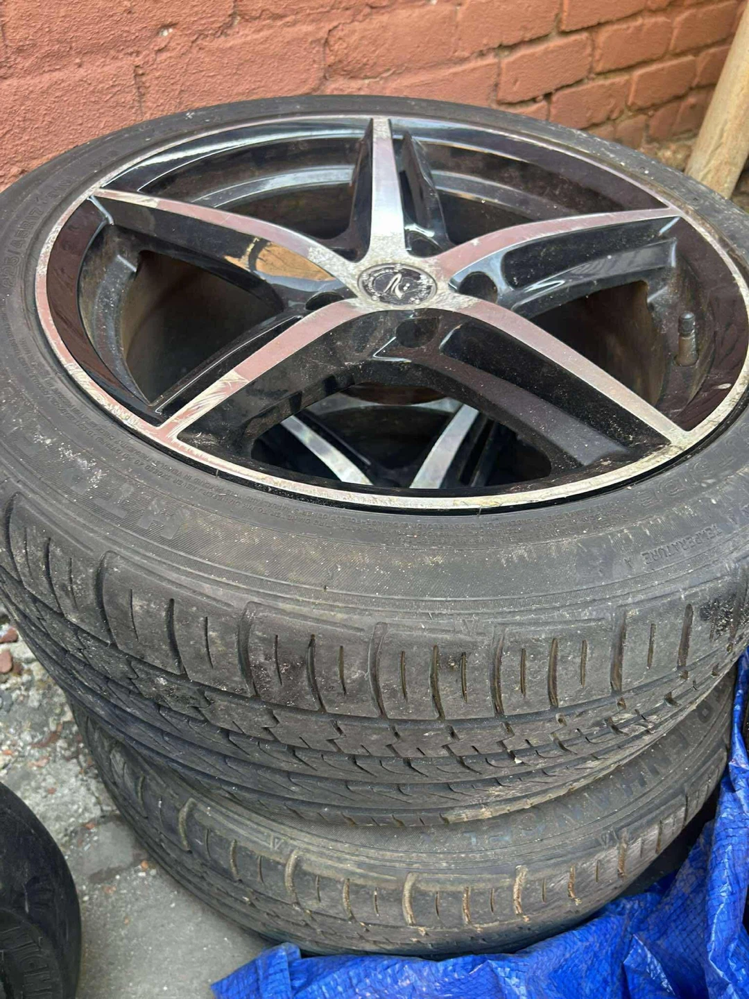 Set of 4 5-Spoke Alloy Wheels