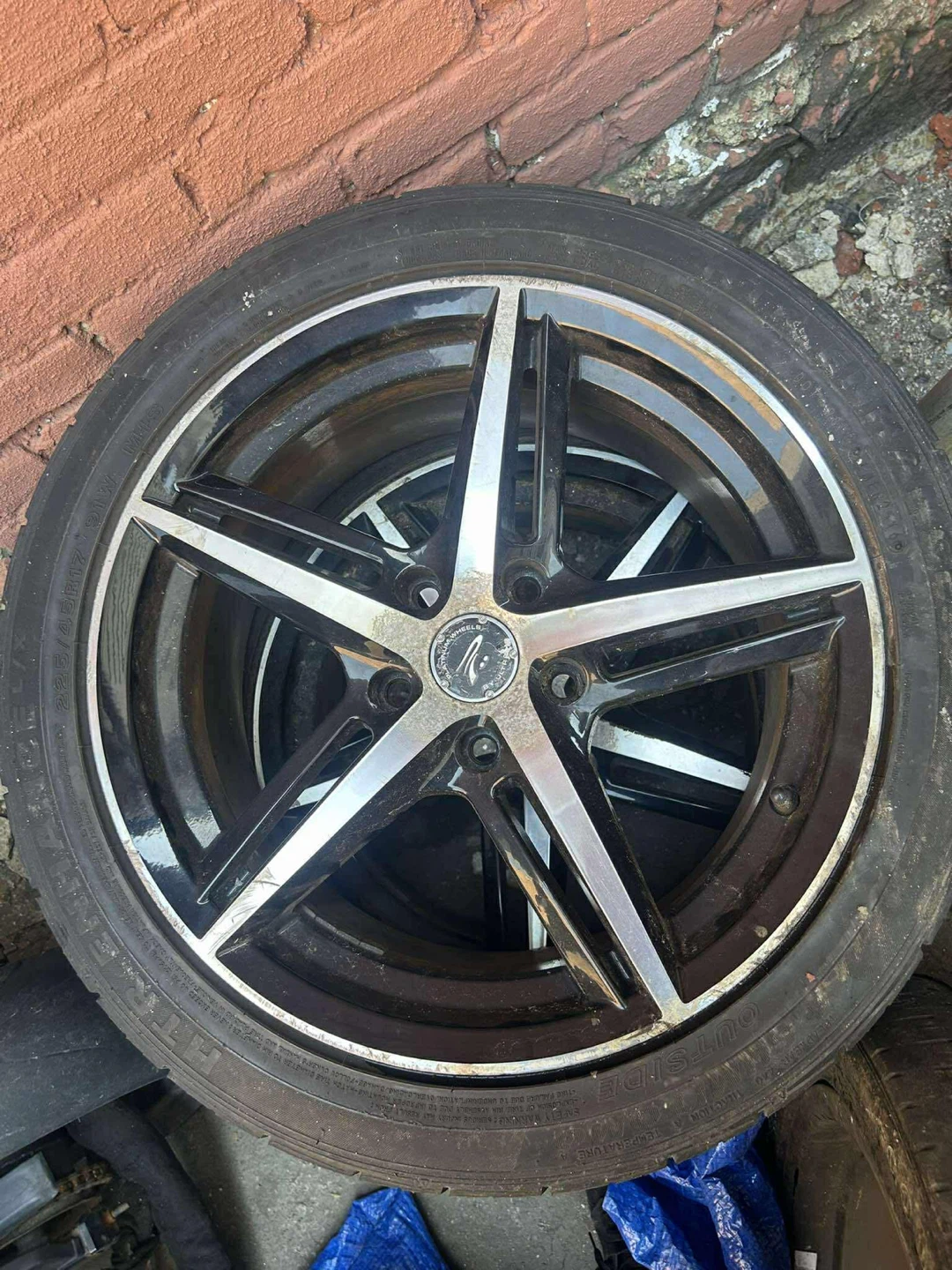 Set of 4 5-Spoke Alloy Wheels - photo 2