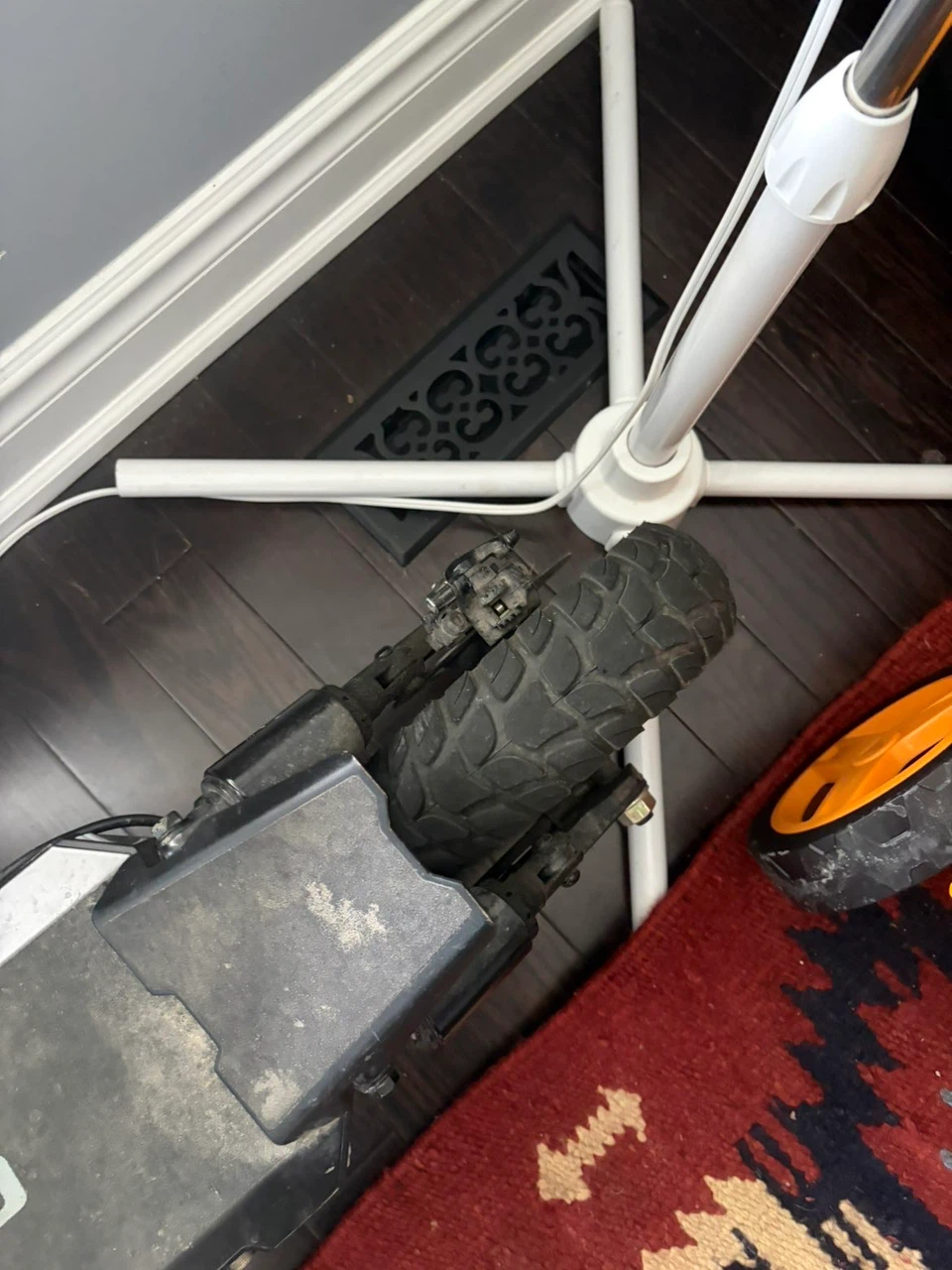 Eco road es6 electric scooter - photo 2