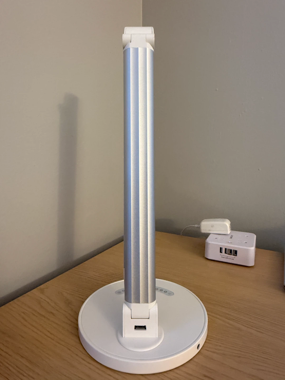 Adjustable LED Desk/ Night Lamp - photo 2