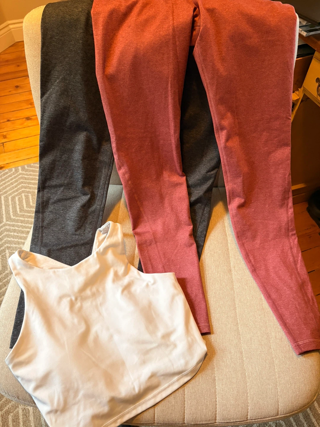 Old Navy activewear bundle cold weather - photo 2