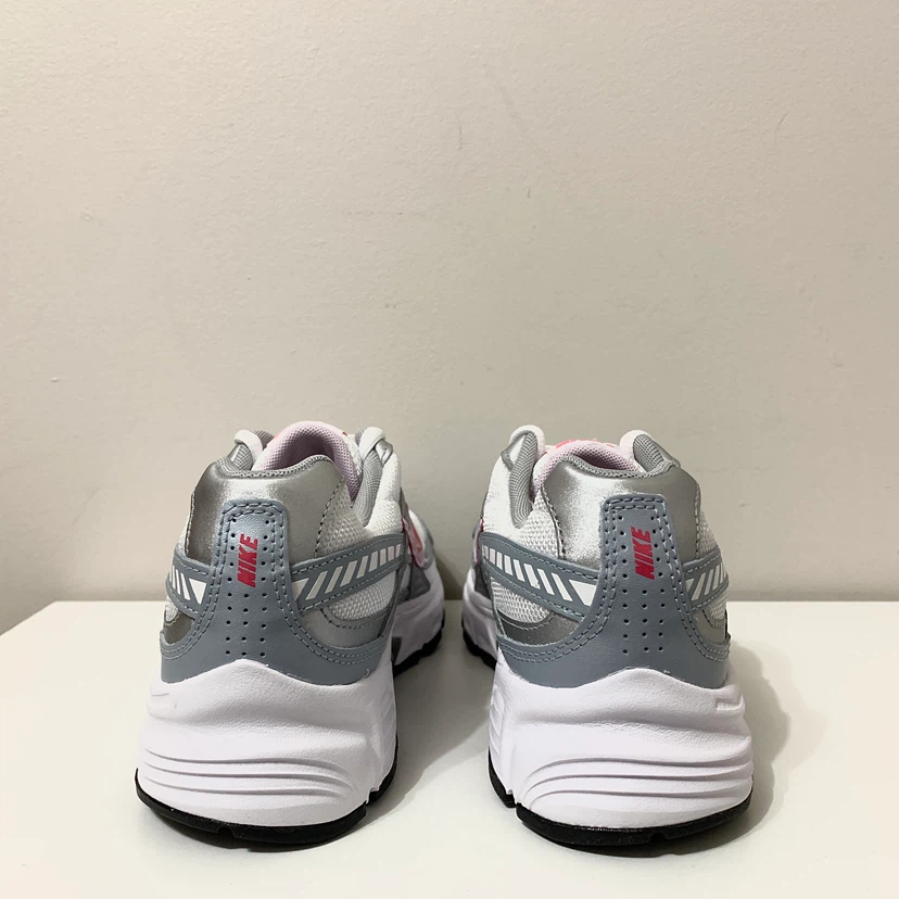 Nike Sneakers Womens/Girls Initiator Size 8, 10 Shoes NEW - photo 4