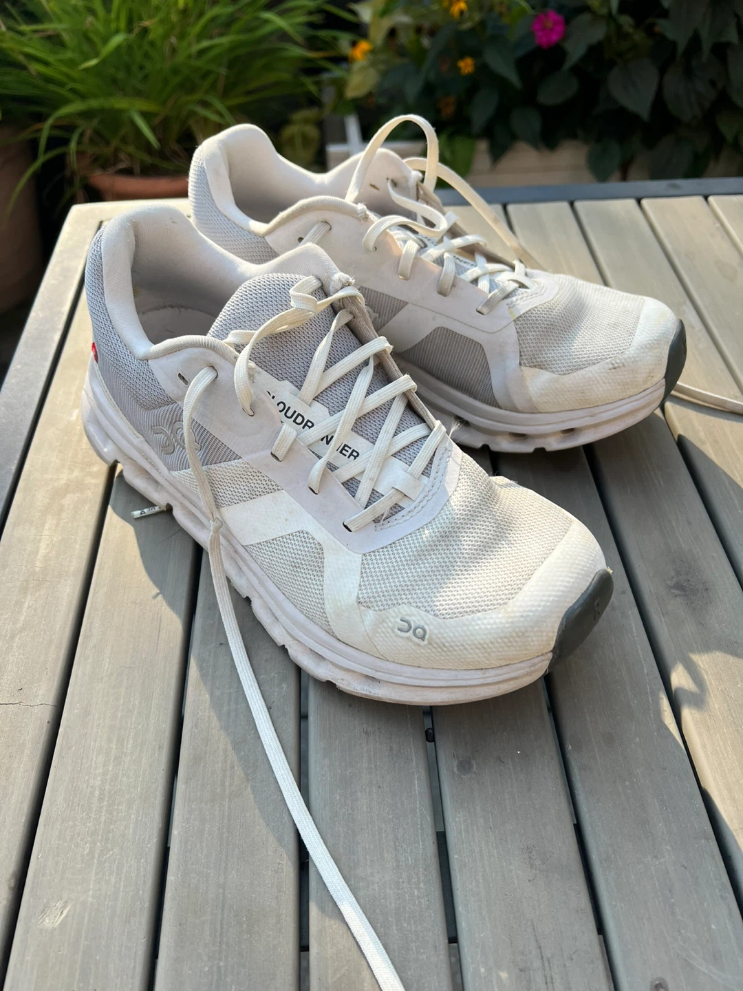 On Cloudrunner Women's Running Shoes - US 7 / EU 38 - photo 2