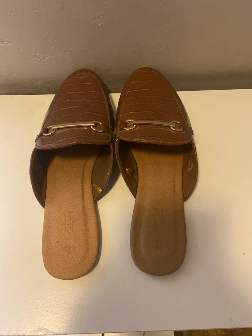 Brown Mules Size 9 - photo 2