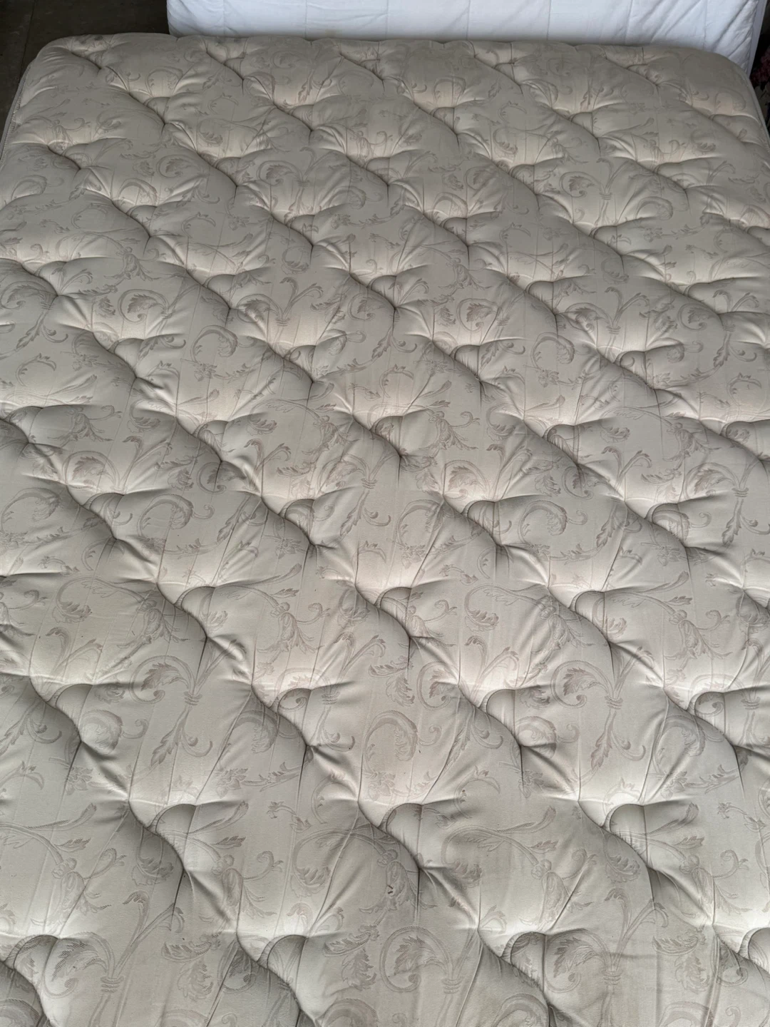 Sears-O-Pedic Queen mattress - photo 2