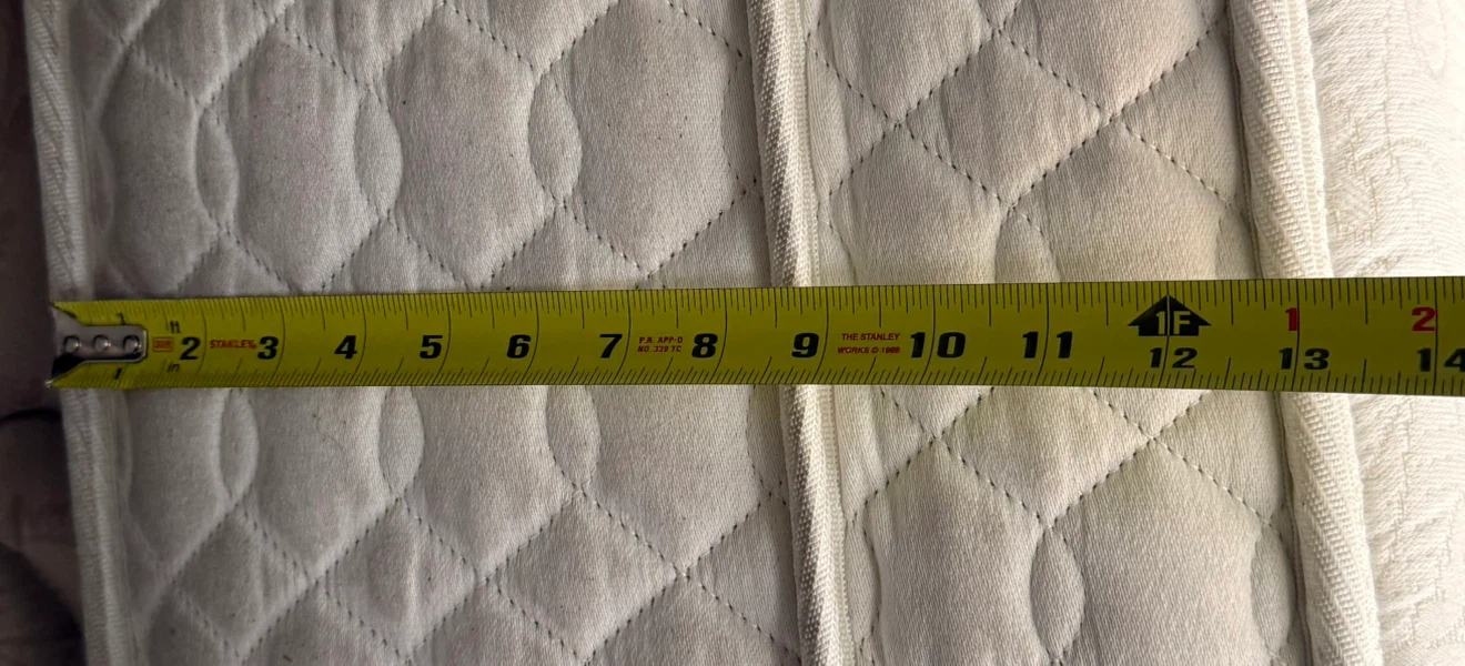 Serta queen mattress - photo 2