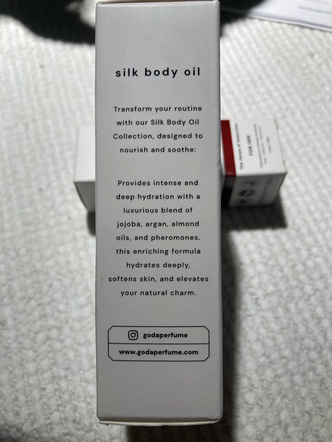 GODA Silk Body Oil - Pheromone Infused - photo 4