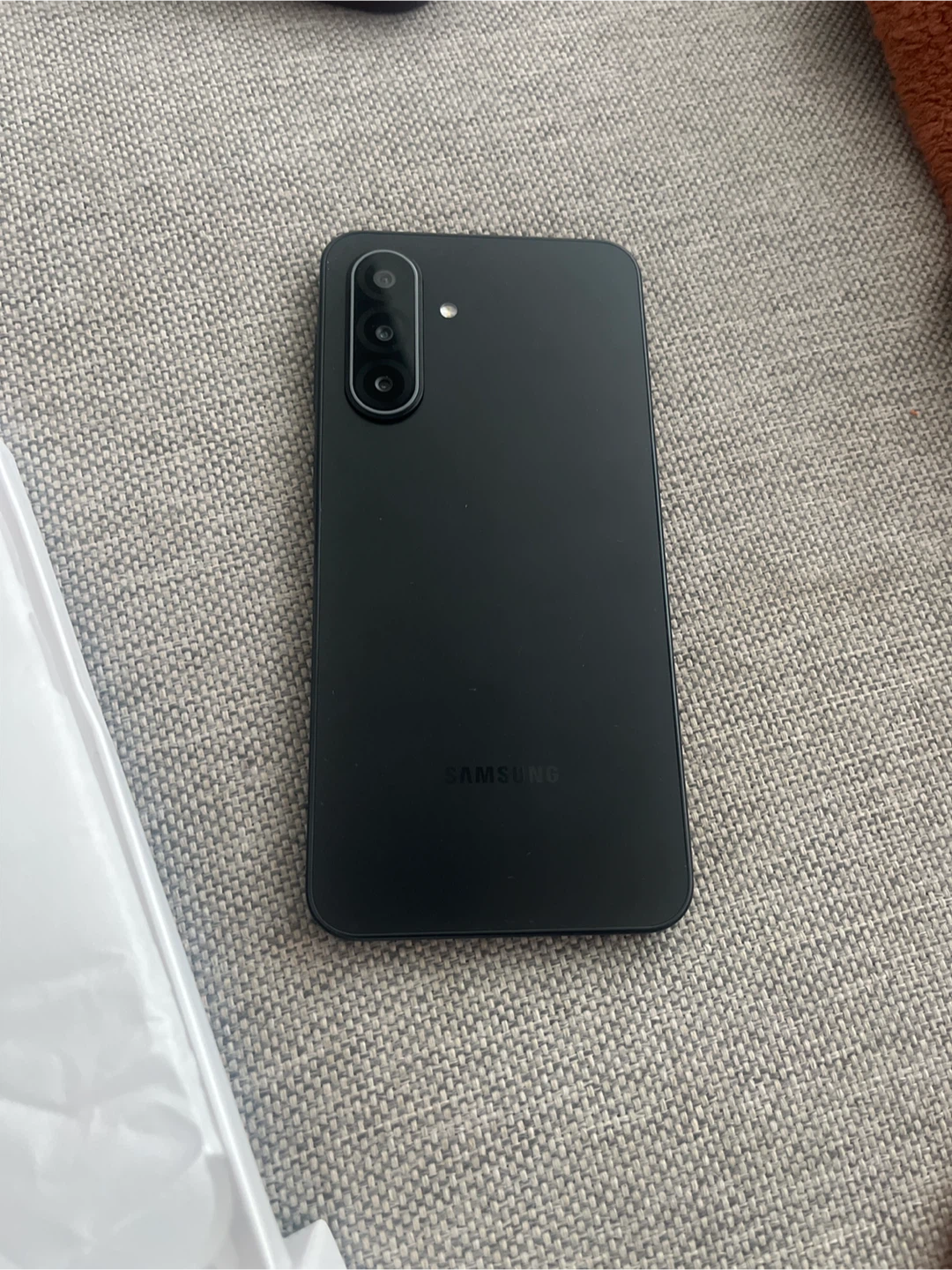 NEW Samsung Galaxy A17 5G Smartphone - photo 4
