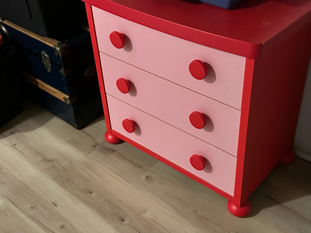 Red and Pink 3-Drawer Dresser