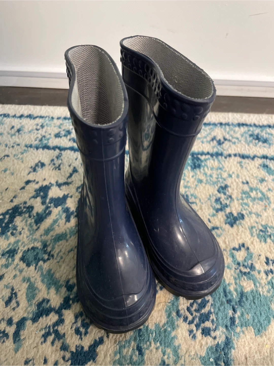 Navy blue toddler rain boots