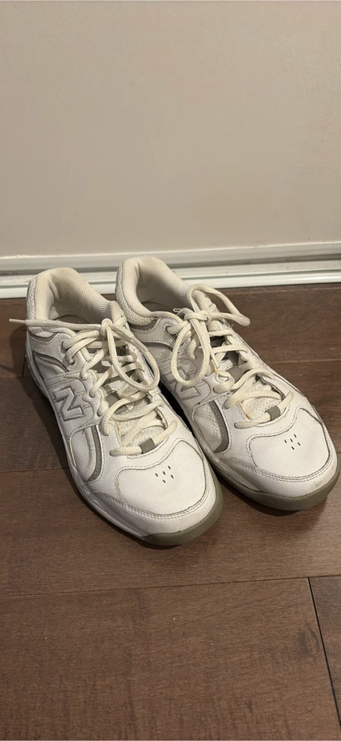 New Balance 547 White/Grey Athletic Shoes Size 7
