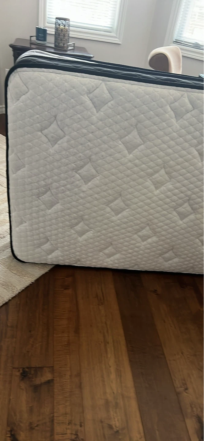 Twin mattress
